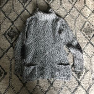 Vintage turtleneck with pockets and elbow patches